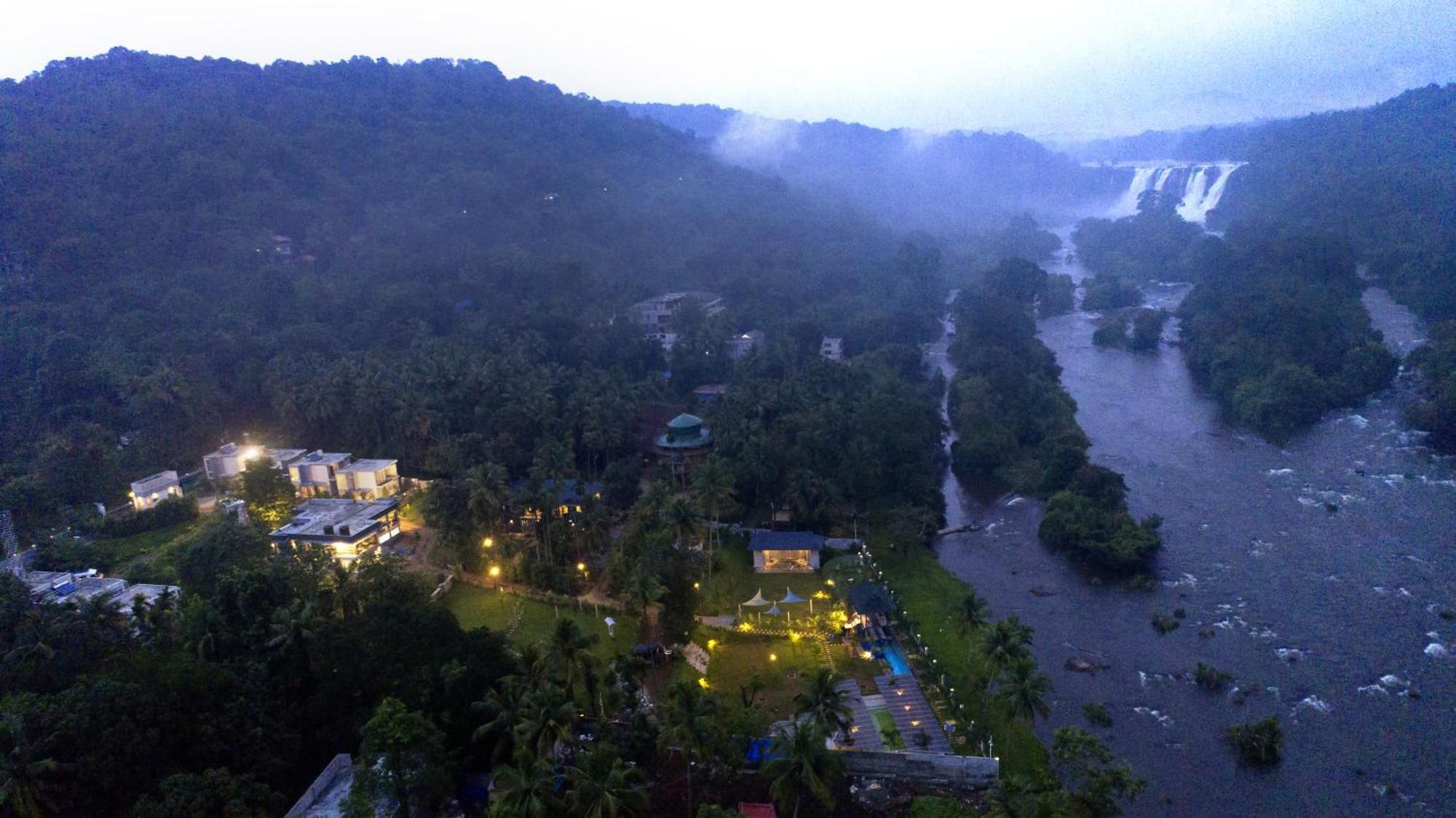 Casa Rio Resorts Athirappilly Dış mekan fotoğraf